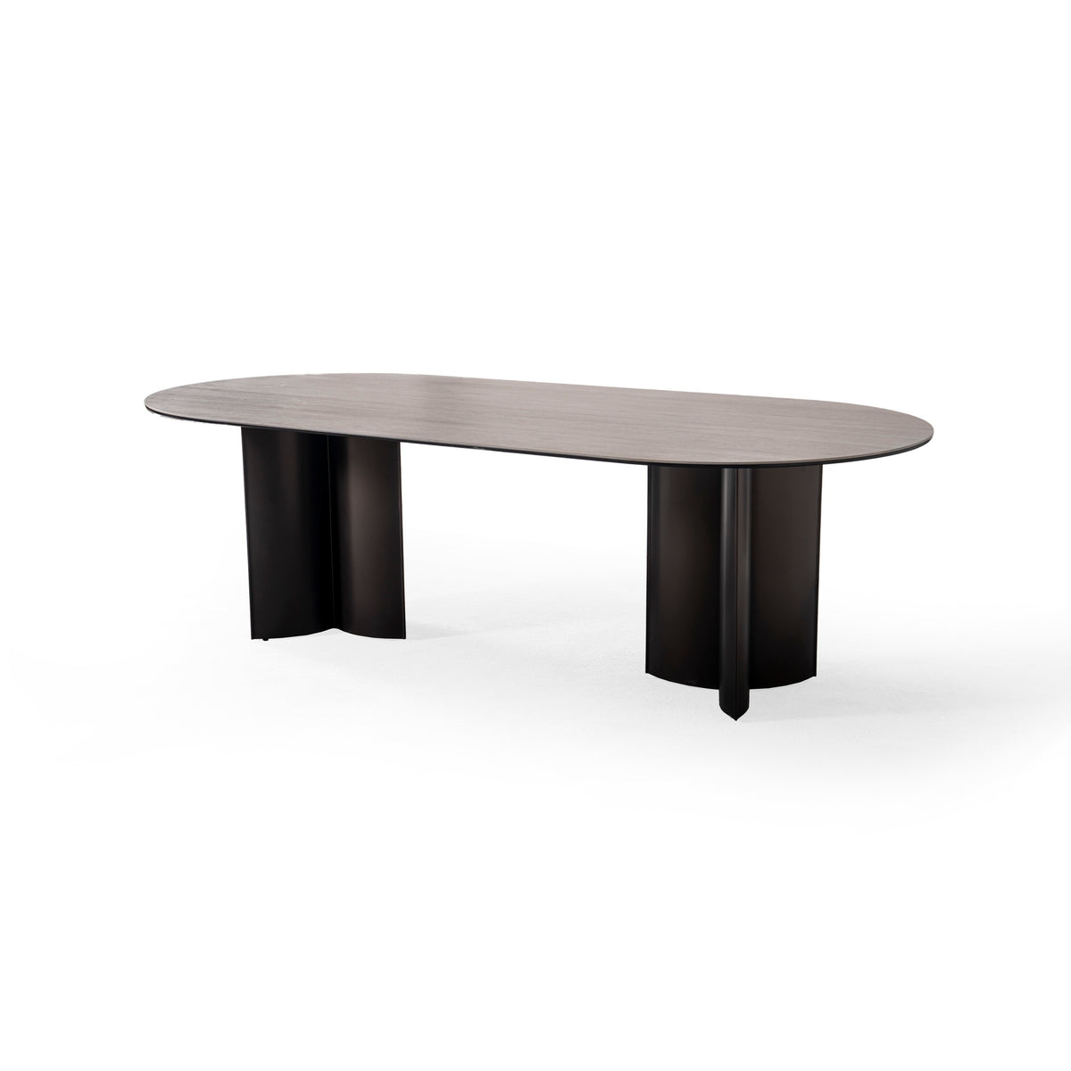 Icon Large Masa oval gri taş desenli tabla ve iki koyu metal kıvrımlı ayak, beyaz zeminde açılı görünüm