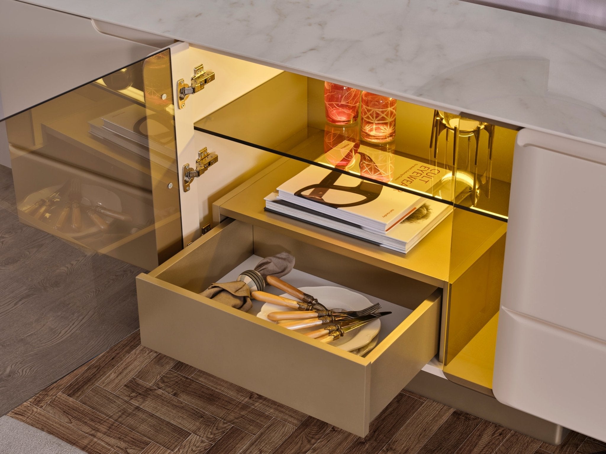 Nordic Luxury Konsol + Ayna - Rossohome