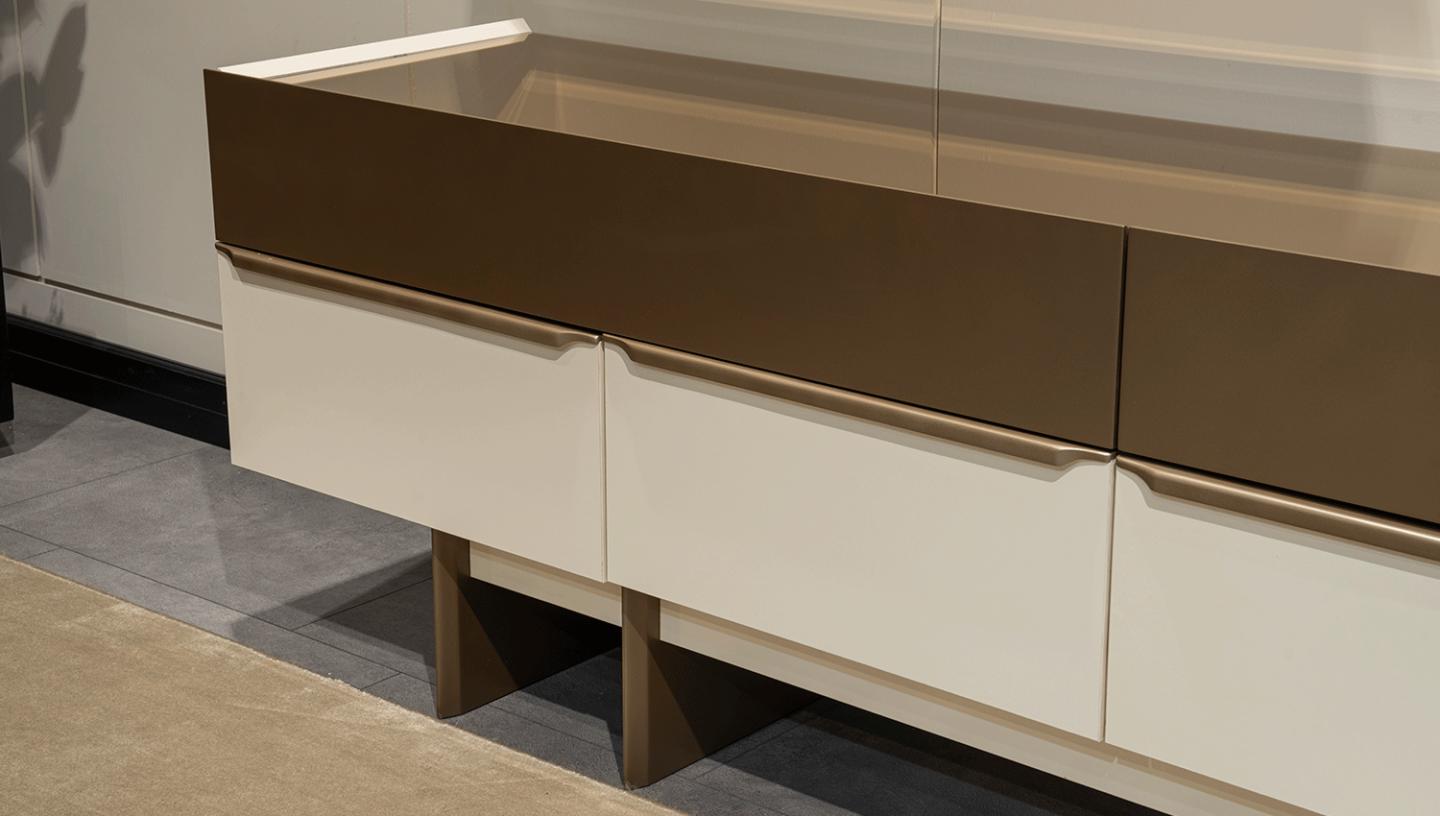 Belarus Tv Ünitesi - Resim 4